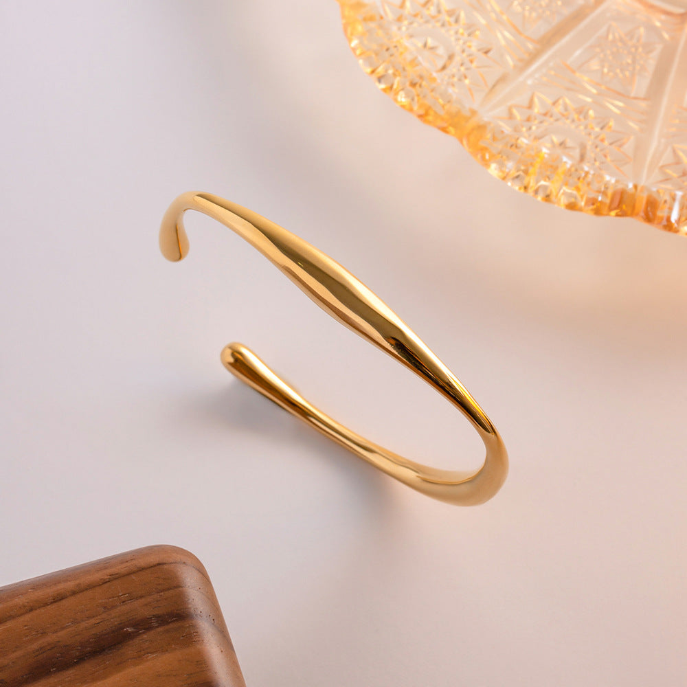 Tiffany Gold Bangle Image