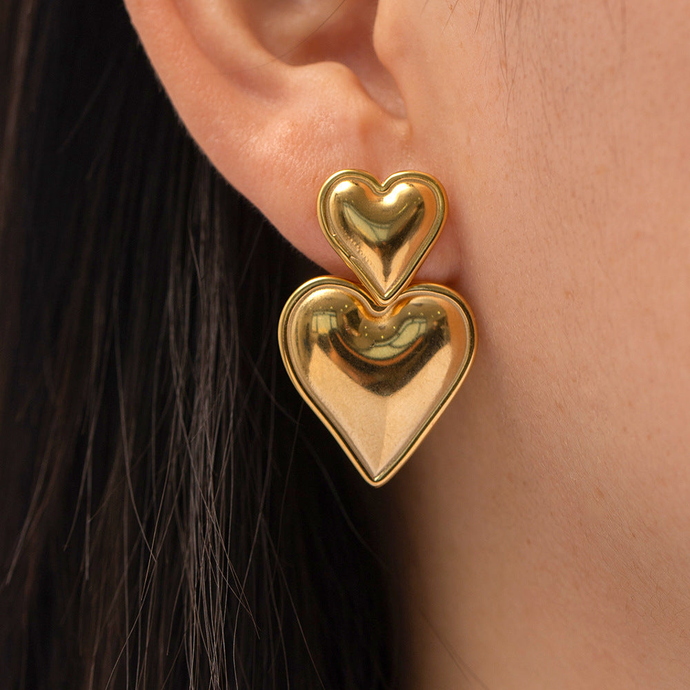 Zofia Gold Heart Earrings Image