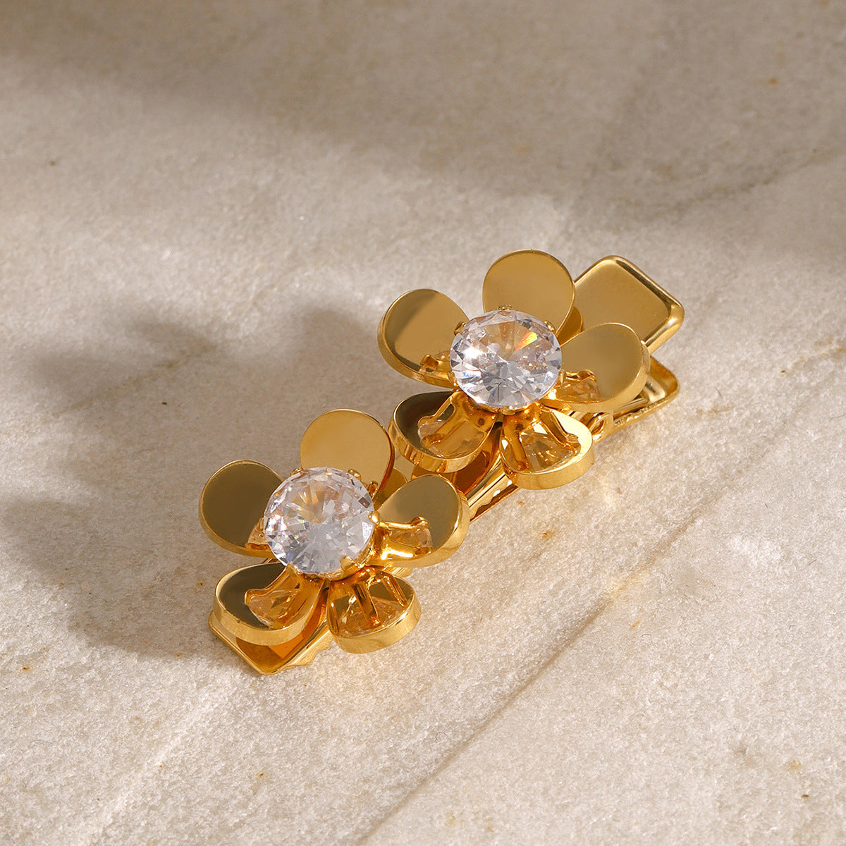 Diamond Petal Hair Clip Image