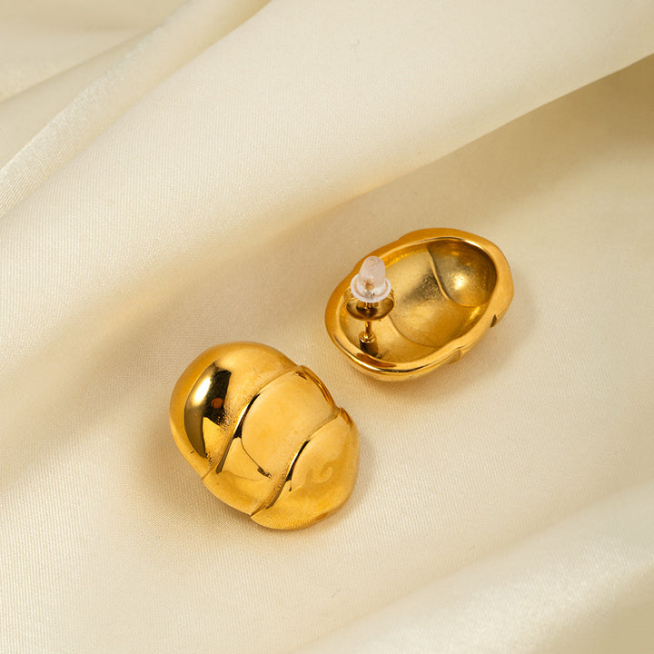 Willa Gold Earrings