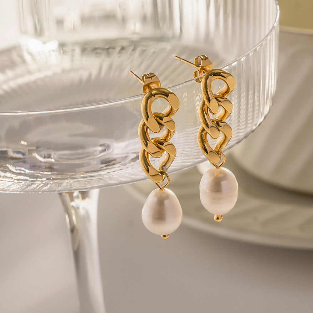 Lumina Pearl Earrings Image