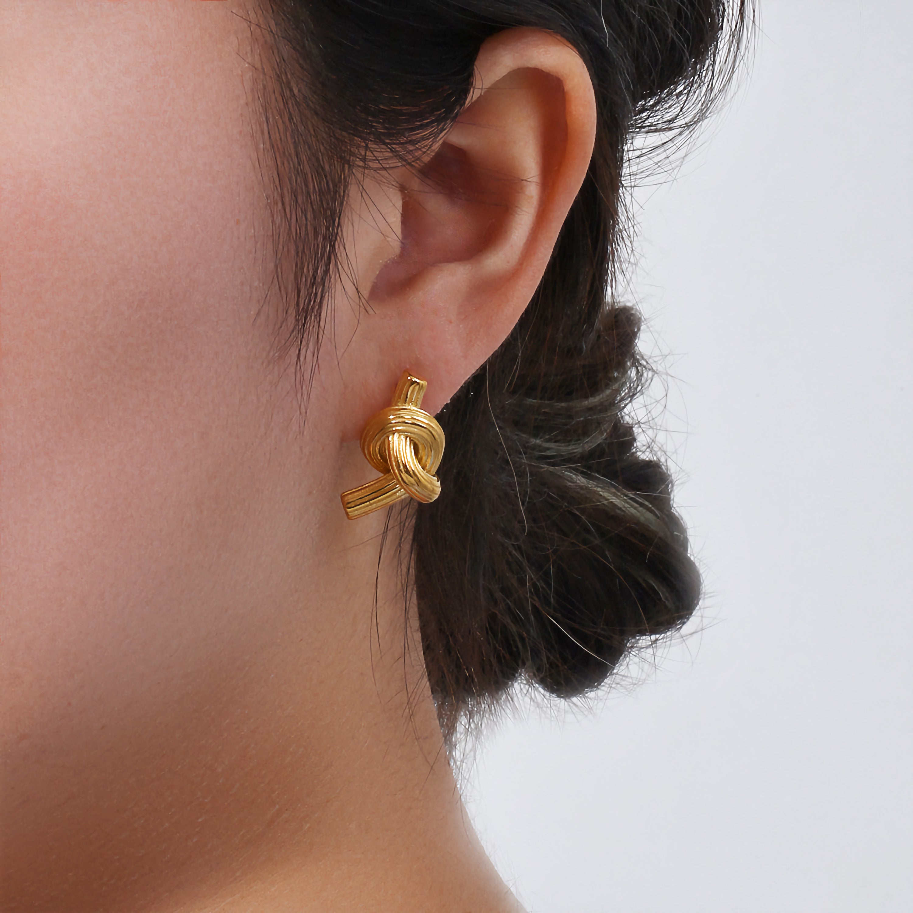 Briony Gold Earrings Image