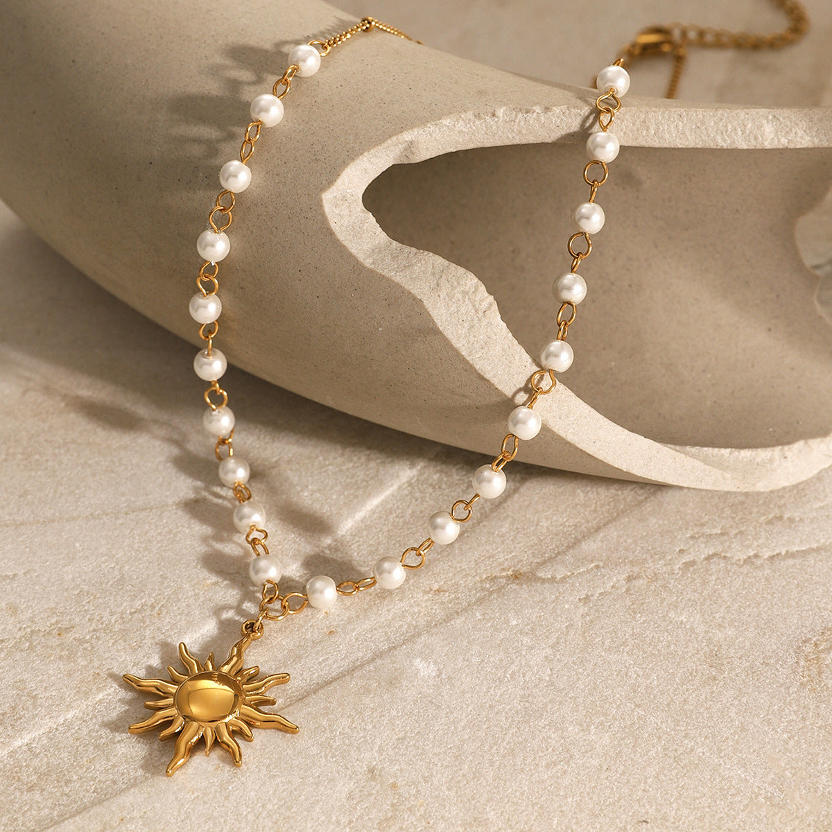 Apollo Sun Pearl Necklace Image