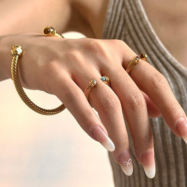 Thea Gold Bracelet Image