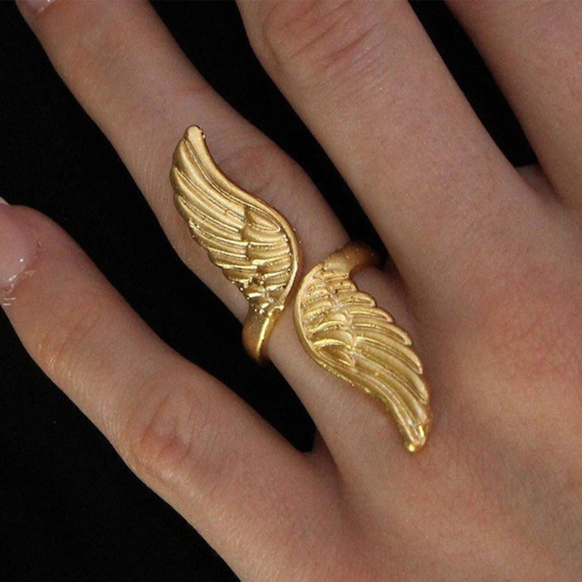 Sparrow Gold Wing Ring Image