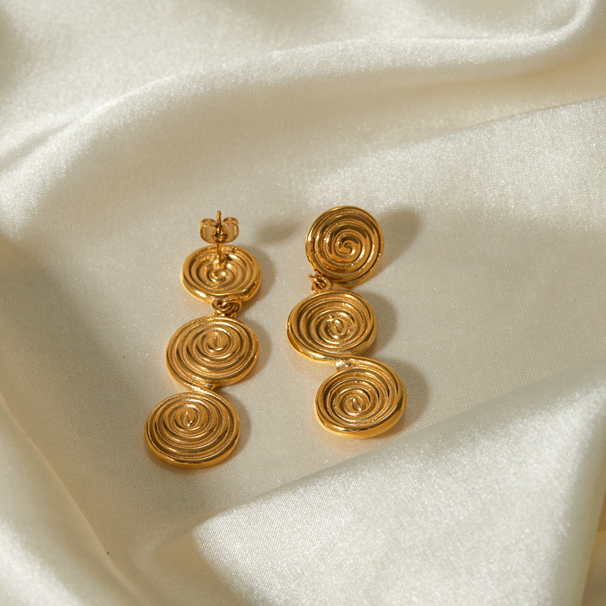 Marielle Gold Earrings Image