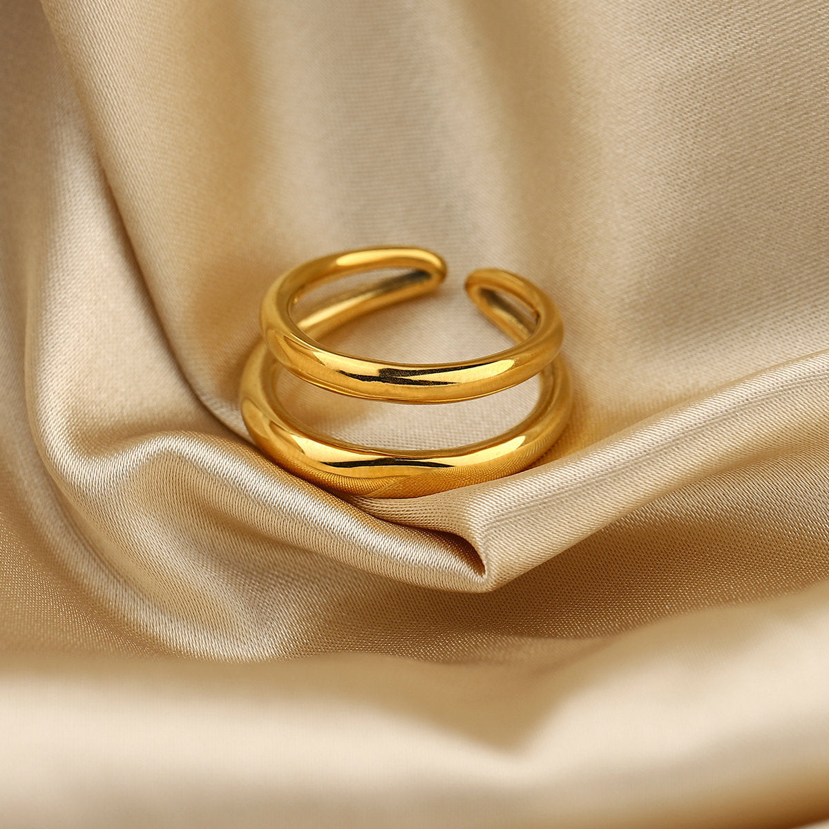 Inspira Gold Ring Image