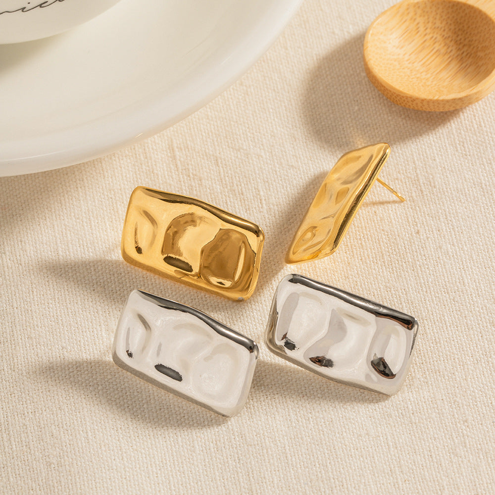 Geraldine Gold Earrings Image