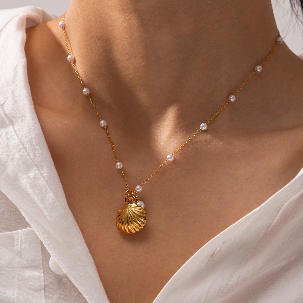 Charlene Freshwater Pearl Necklace Image