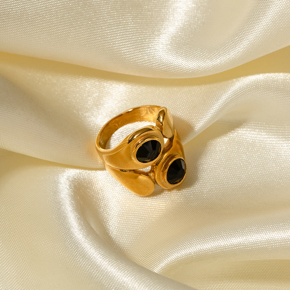 Liza Gold Ring Image