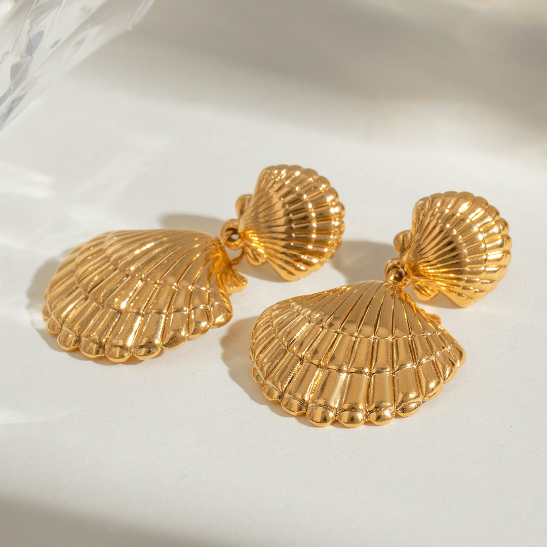 Sandy Gold Seashell Earrings