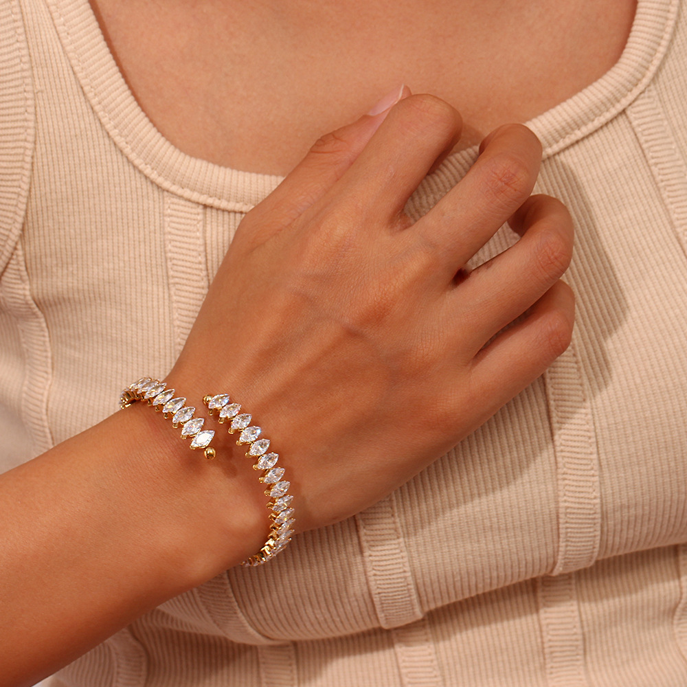 Genevieve Diamond Bracelet Image