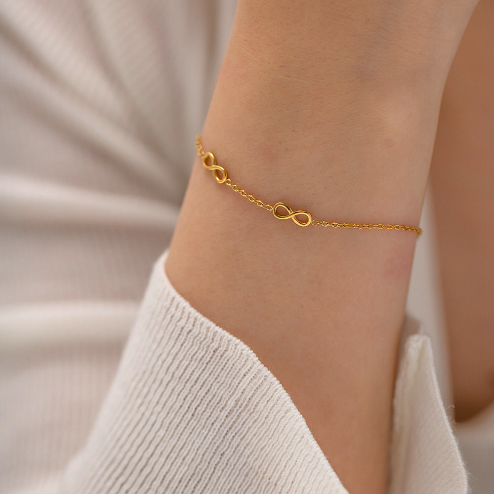 Everlasting Gold Bracelet Image