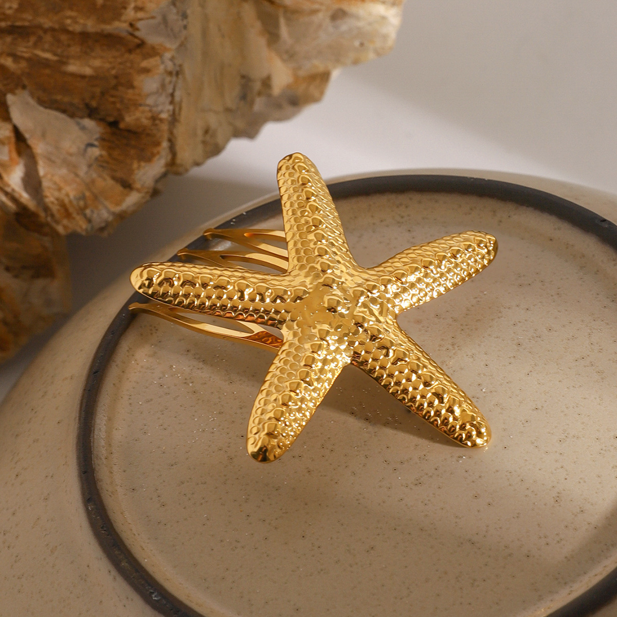 Dewdrop Starfish Gold Hair Comb Image