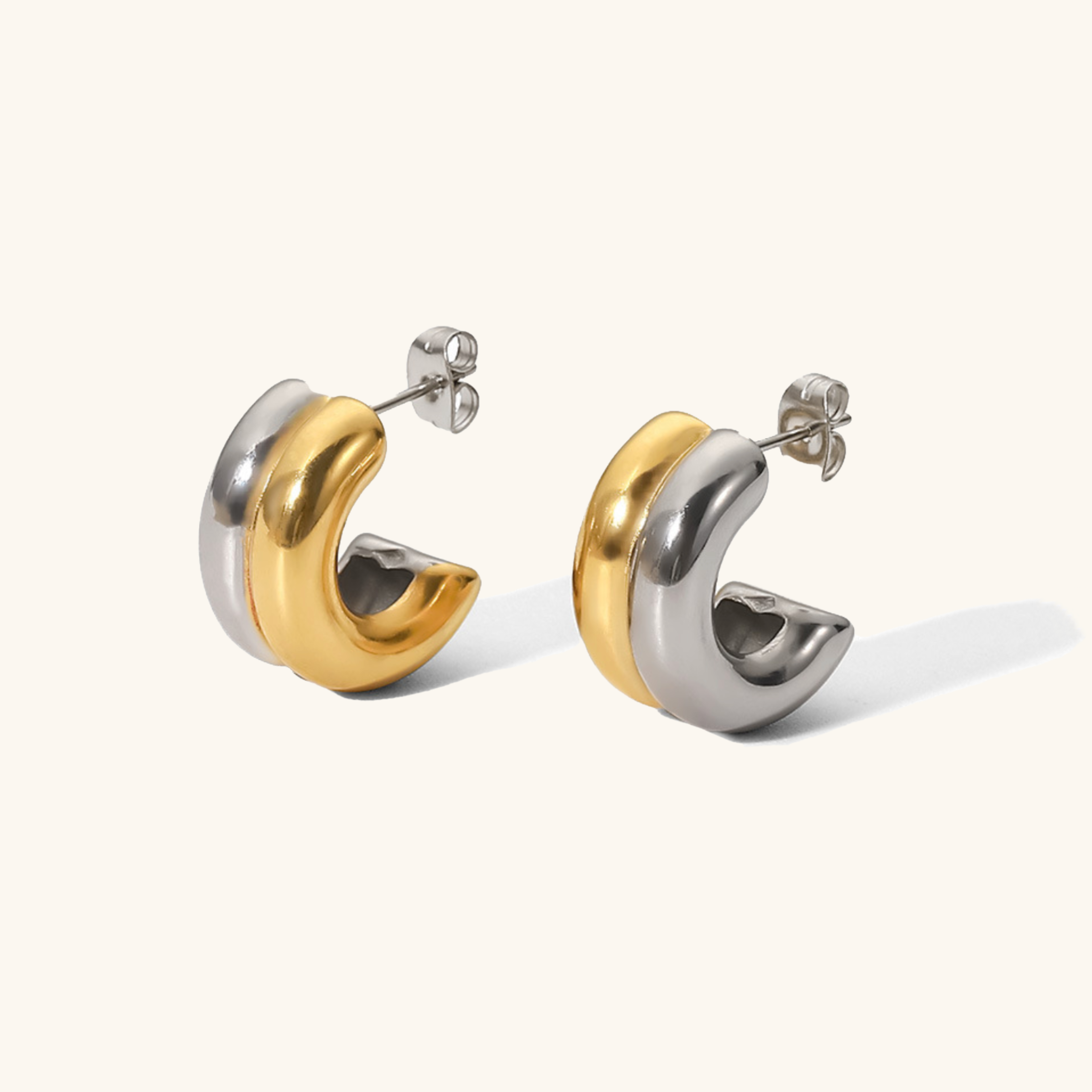 Henrietta Gold Earrings Image