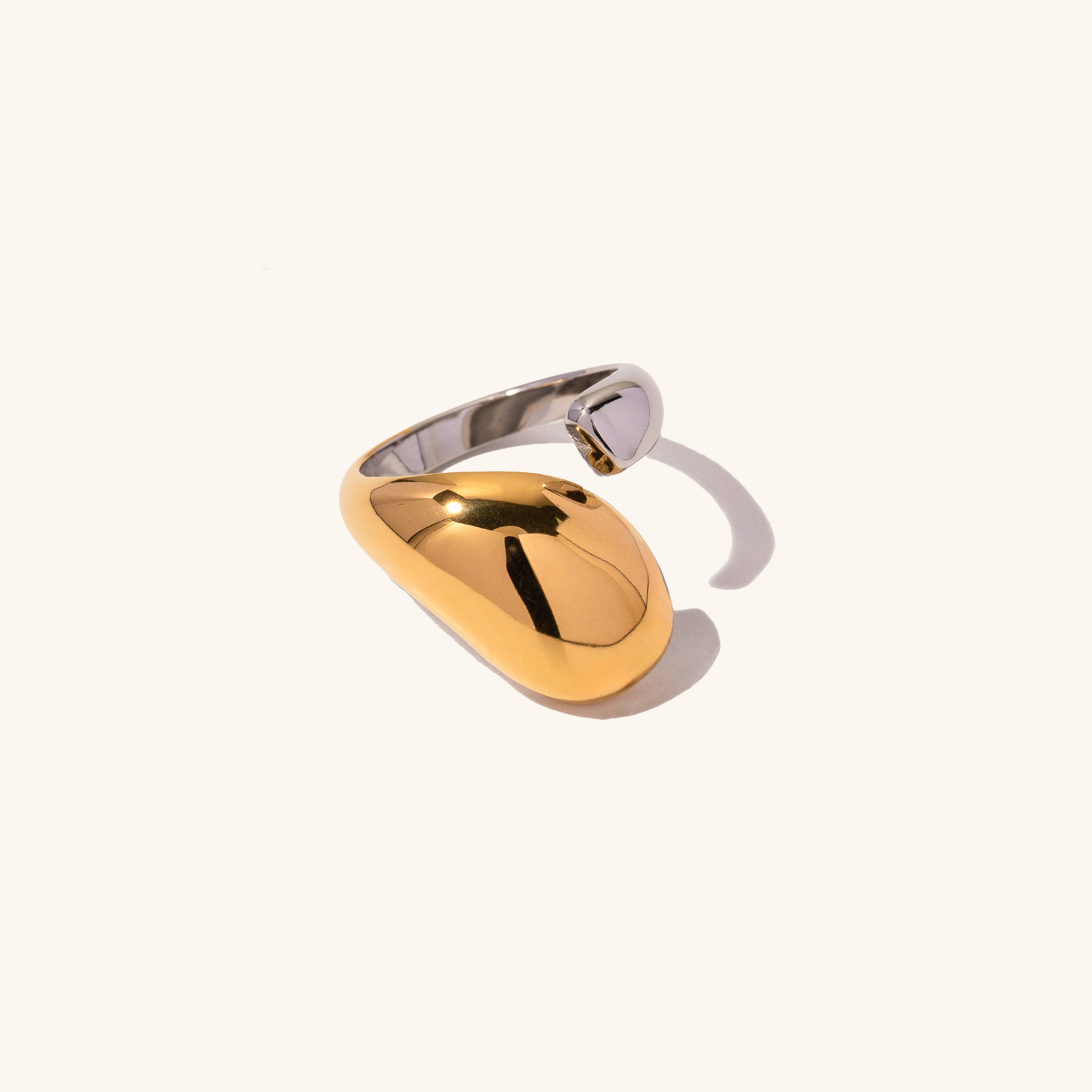 Rosie Gold Ring Image