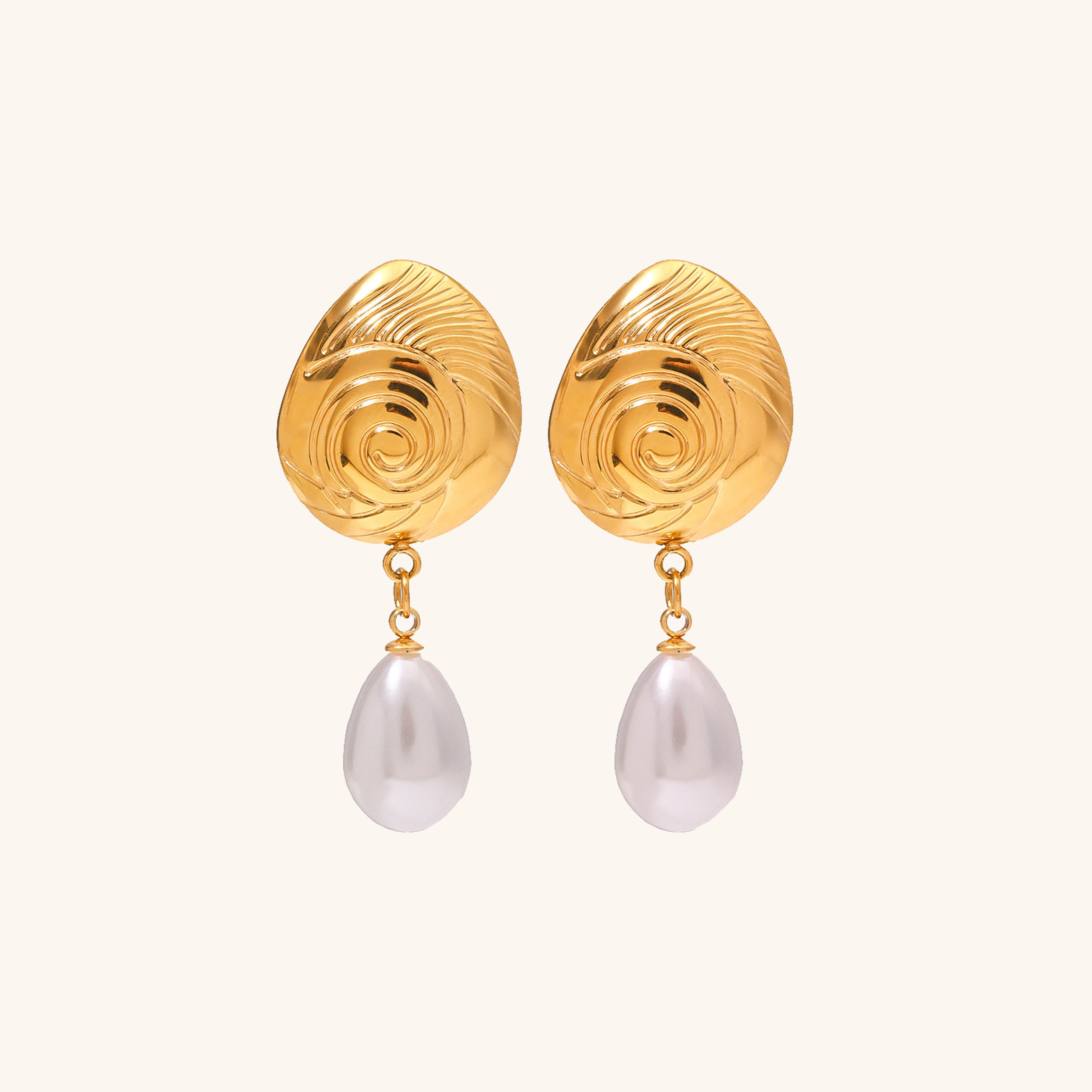 Eleonora Freshwater Pearl Earrings Image