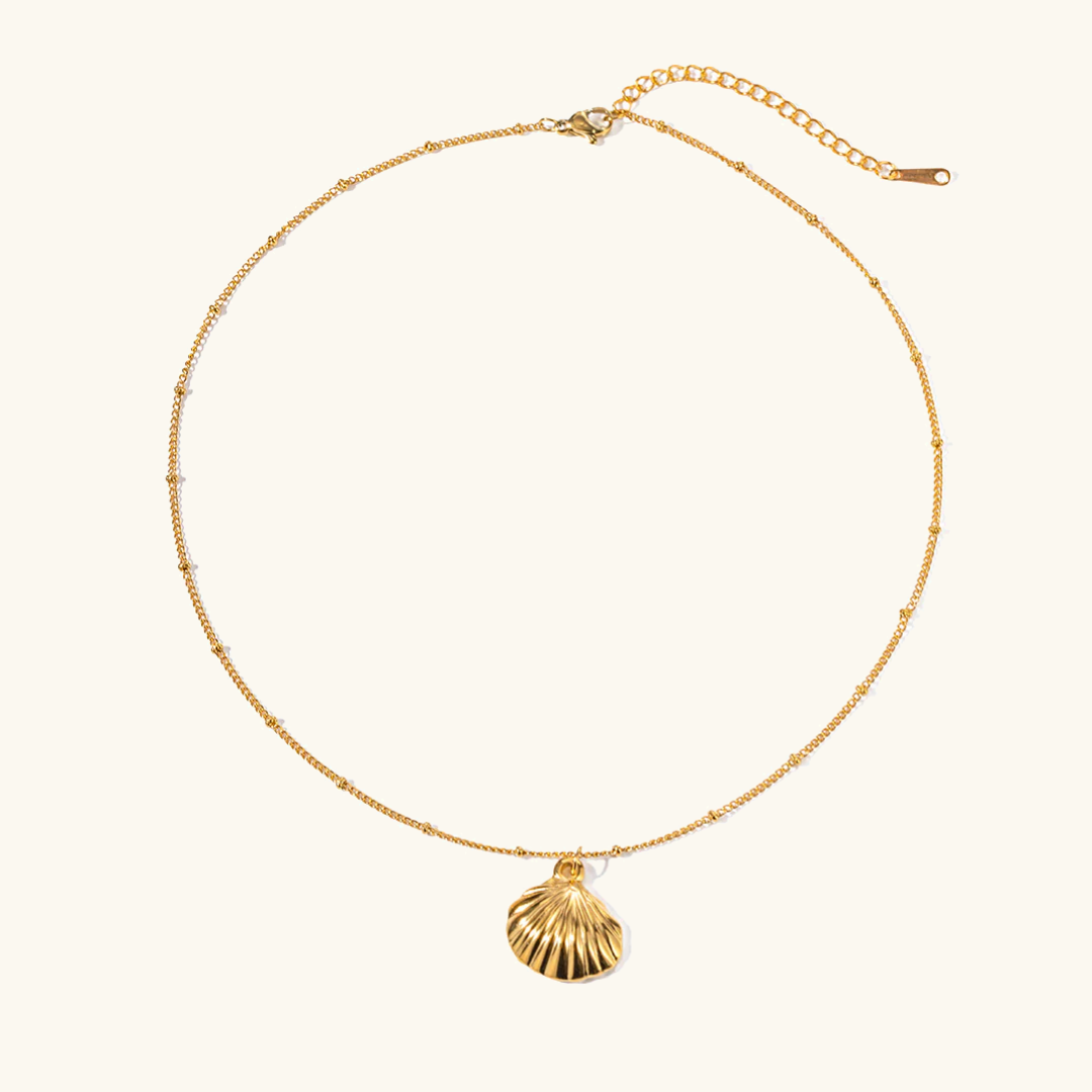 Edna Gold Necklace Image