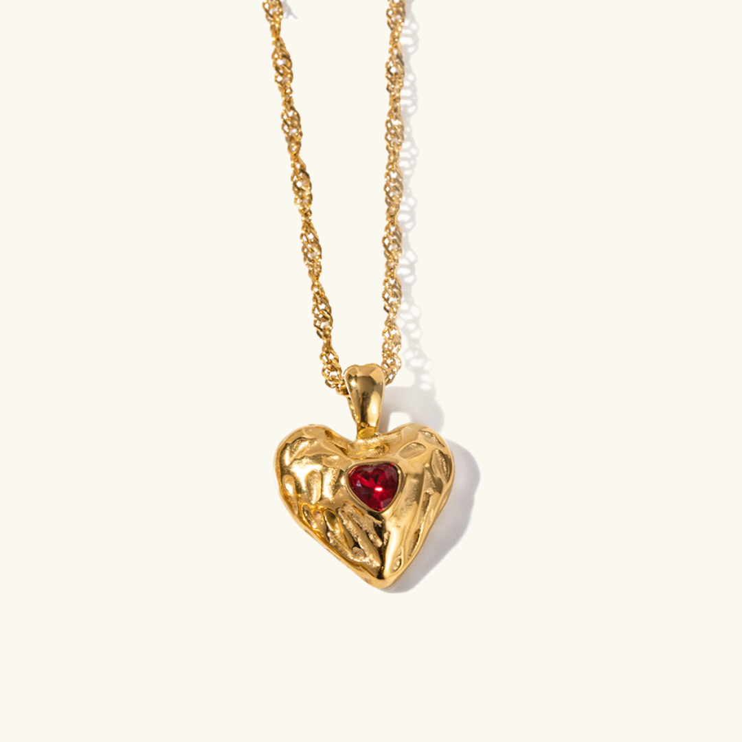 Vesper Gold Heart Necklace Image