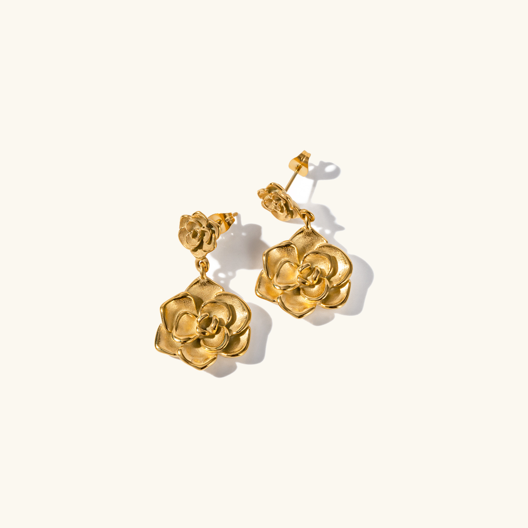 Thelma Gold Earrings Image