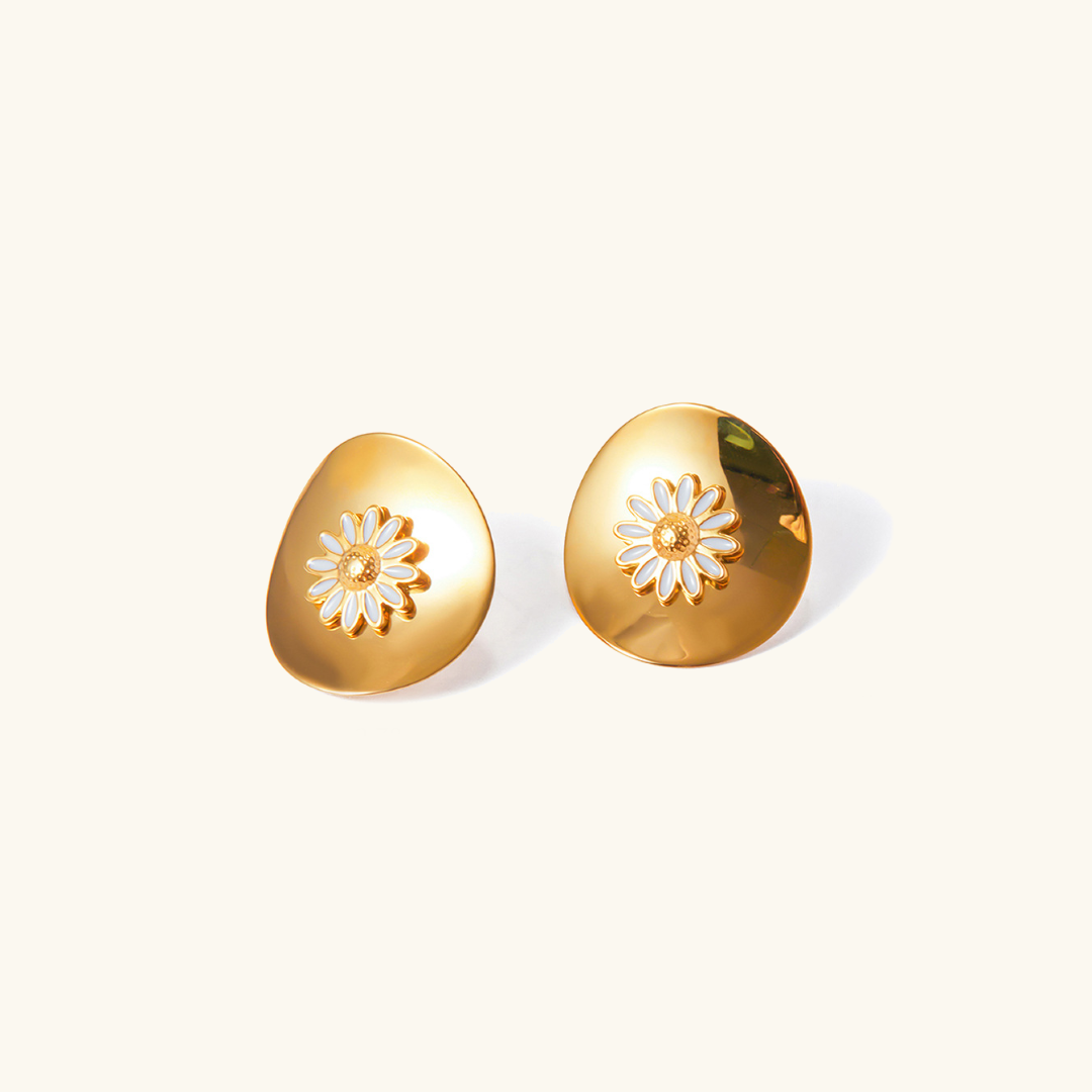 Georgiana Gold Earrings Image