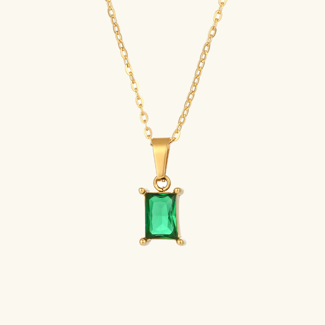 Emi Green Necklace Image