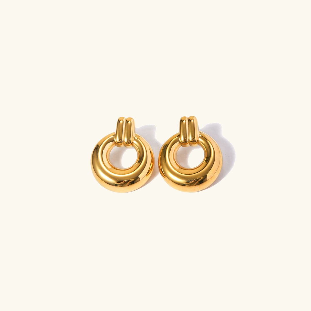 Lynora Gold Earrings Image