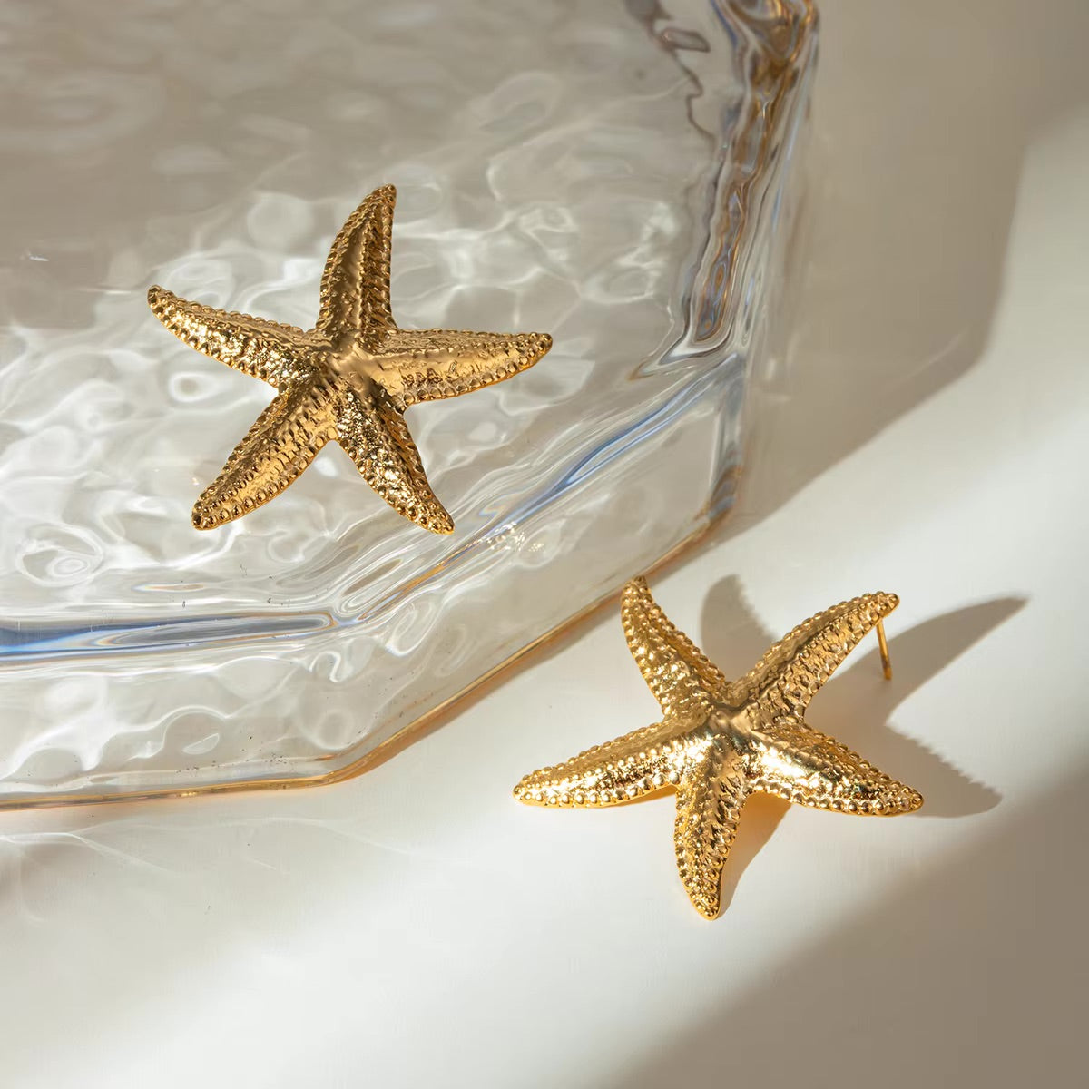 Serene Gold Starfish Earrings Image