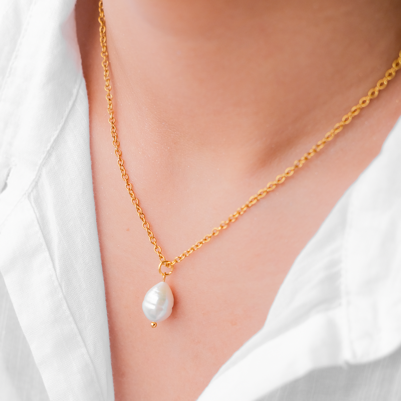 Serenade Pearl Necklace Image