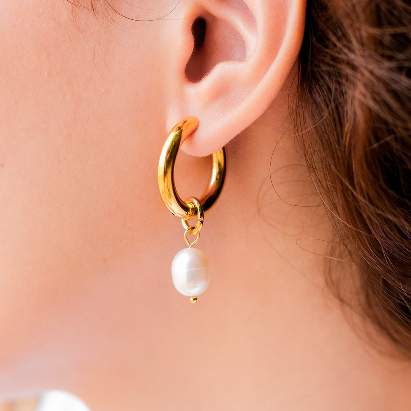 Stella Pearl Earrings Image