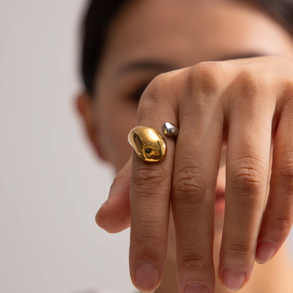 Rosie Gold Ring Image