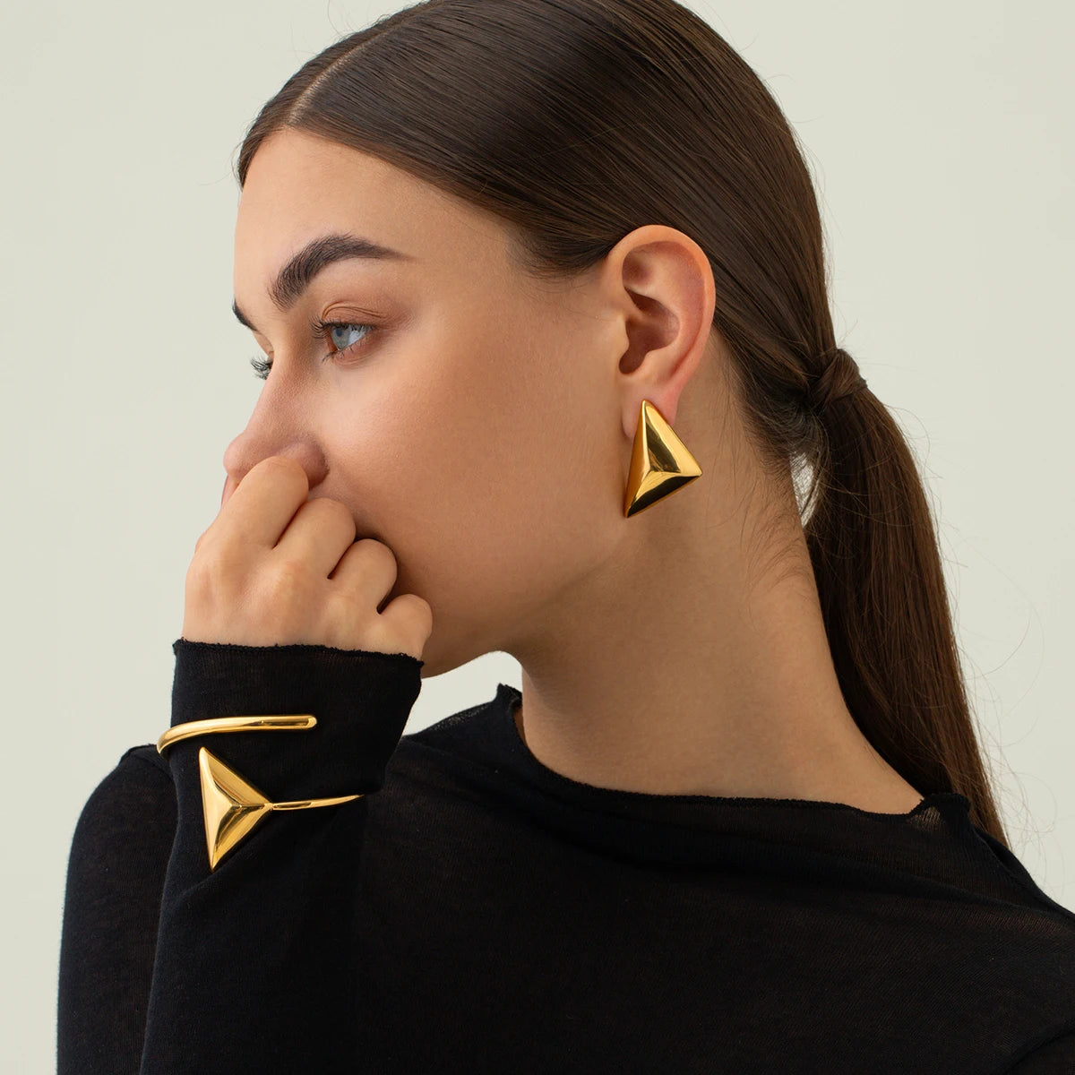 Bonnie Gold Earrings Image