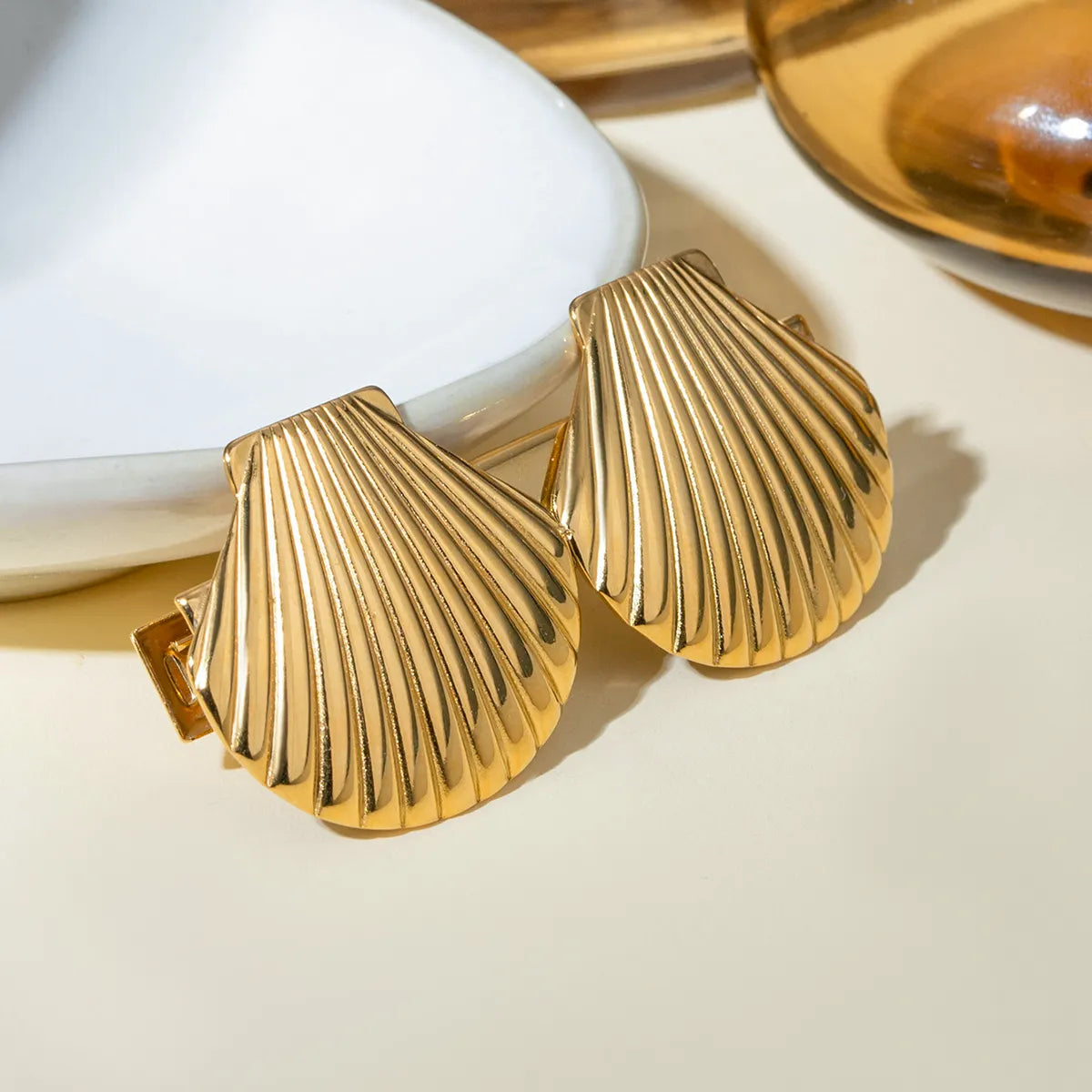 Laguna Gold Hair Clip Image