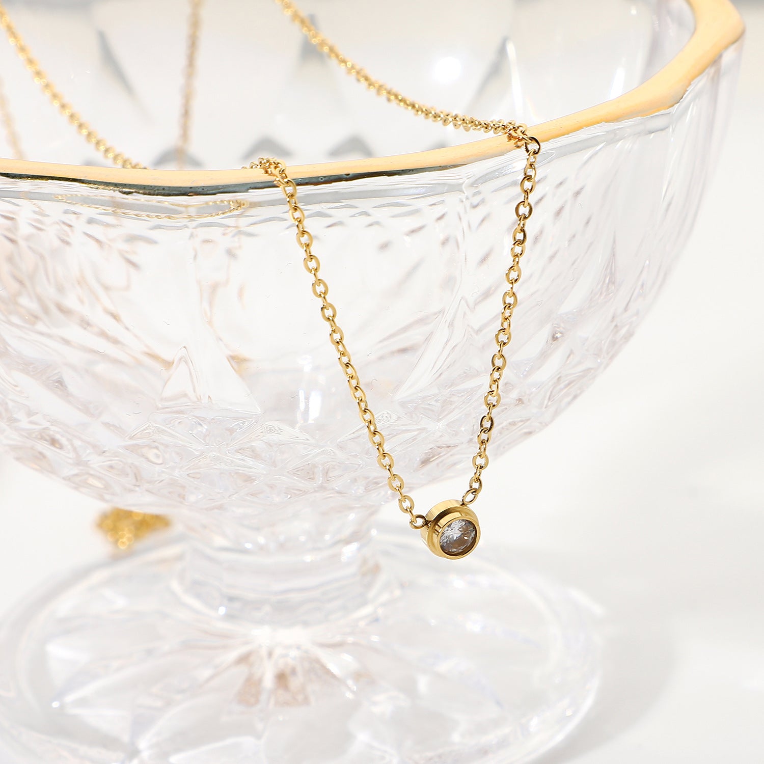 Kira Gold Necklace Image