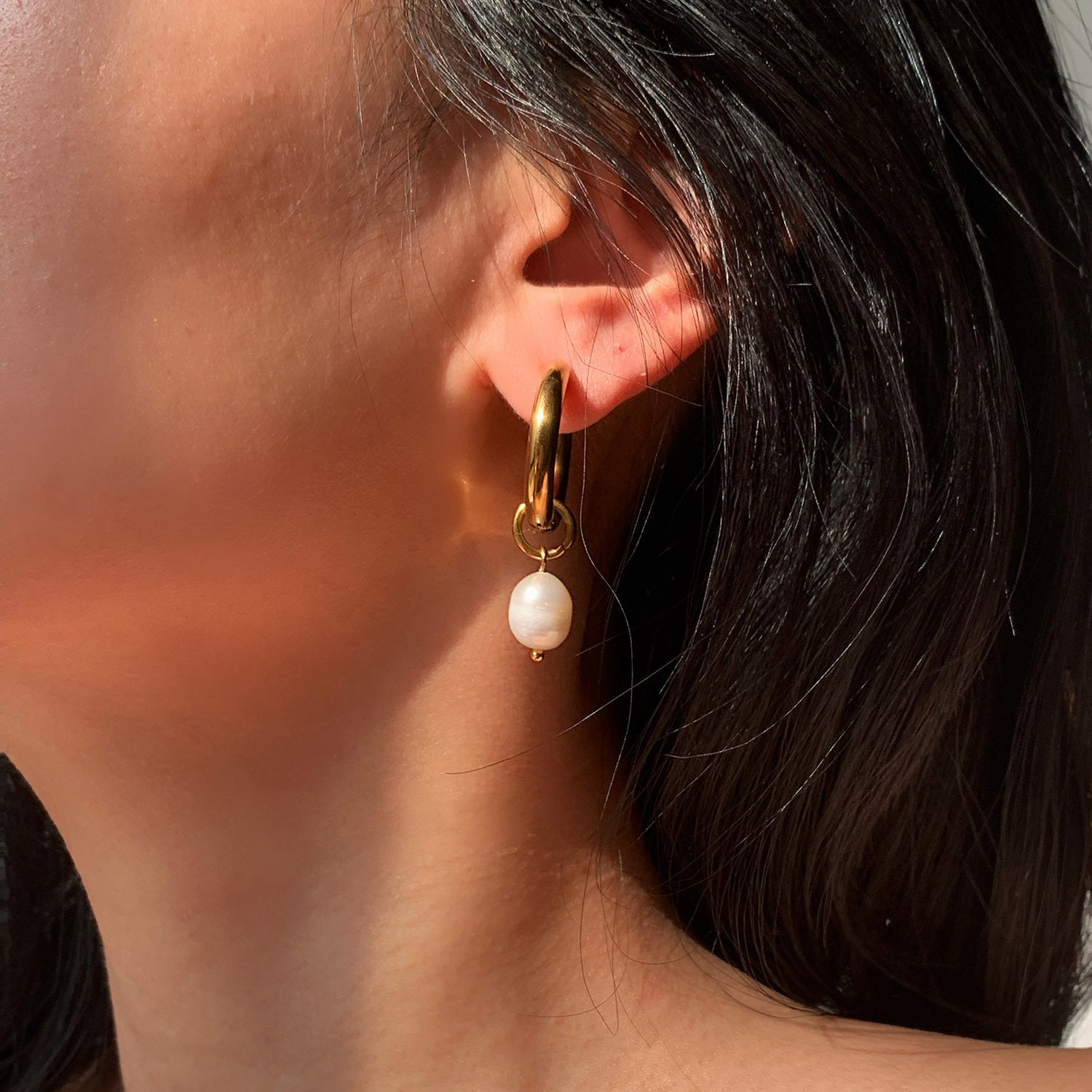 Stella Pearl Earrings Image